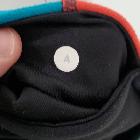 𝅺lululemon multicoloured waistband black flared leggings - Picture 6 of 8